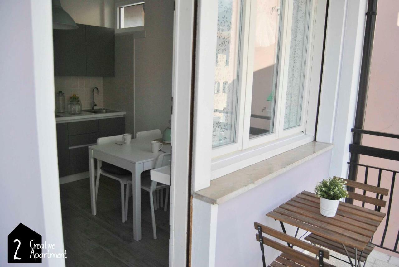 Creative Apartment Dro Bagian luar foto